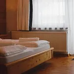 Haus Lechblick ホームステイ *